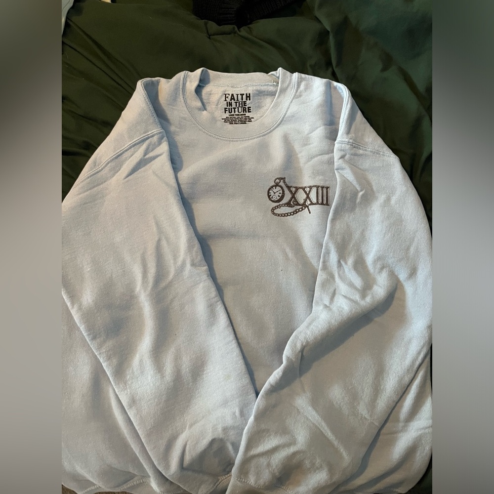 louis tomlinson crewneck size m
